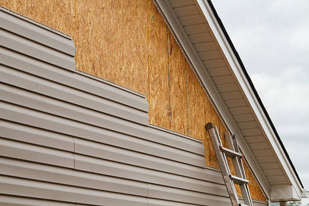 24/7 Emergency Siding Replacement experts in Clarksburg, WV